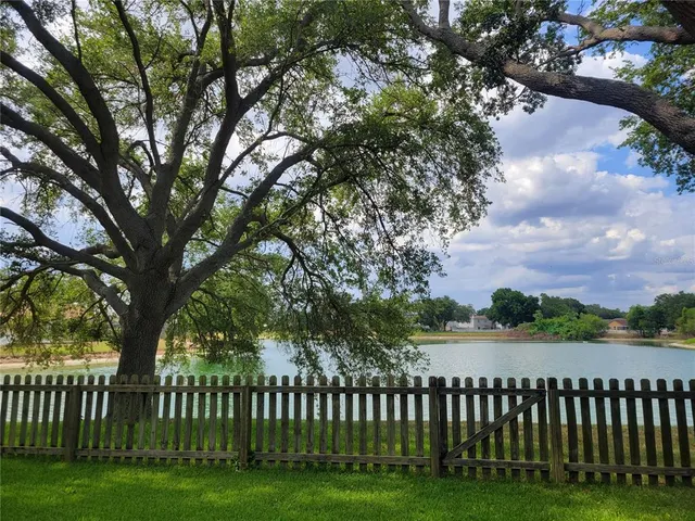 $2,600 | 2011 Cattleman Drive, Brandon, FL 33511