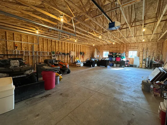 $179,000 | 440 Whitney Avenue, Morenci, MI 49256