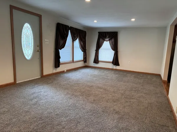 $179,000 | 440 Whitney Avenue, Morenci, MI 49256