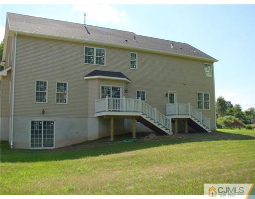 39 Major Road Monmouth Junction, NJ 08852 - Photo 11 of 12 Gallery Image 11