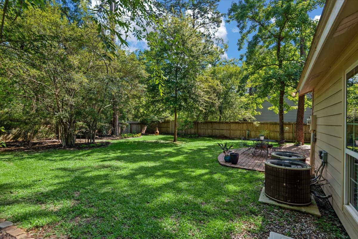 10 Cape Chestnut Drive Spring, TX 77381 - Photo 34 of 39