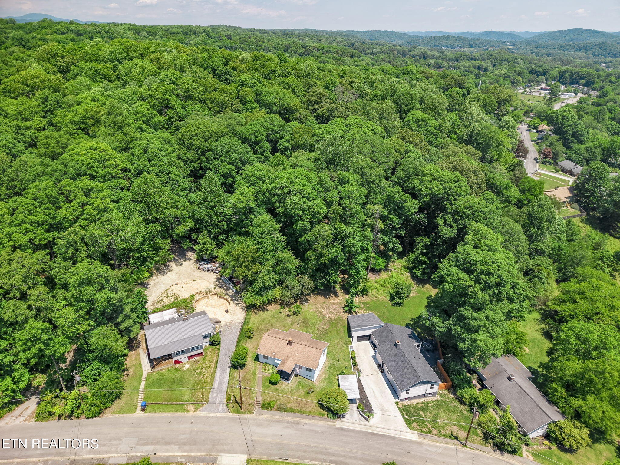 110 Disston Road Oak Ridge, TN 37830 - Photo 23 of 32 Gallery Image 23