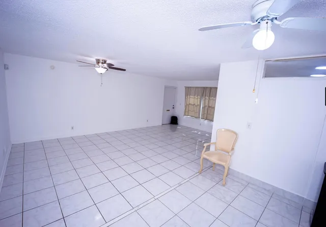 $1,500 | 3240 Ridge Hill Road, Unit C, Boynton Beach, FL 33435