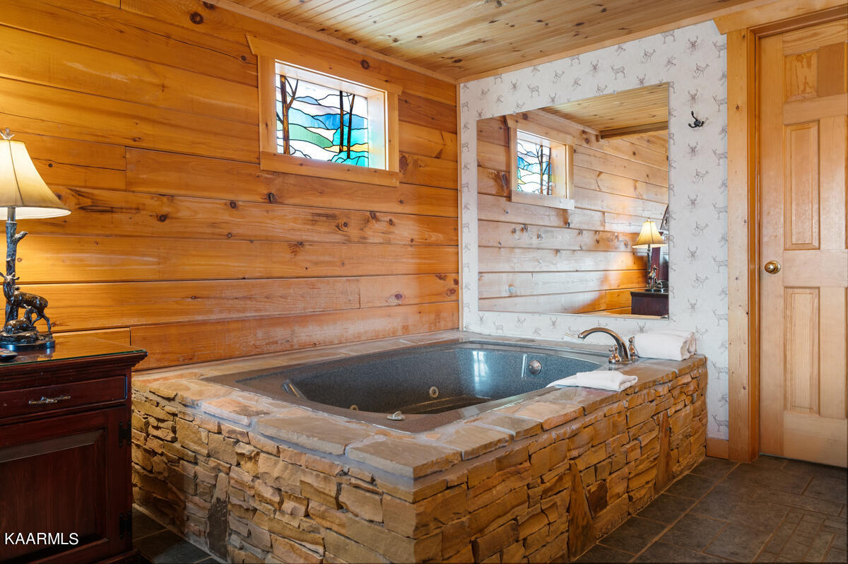 1821 Fantasy Way Sevierville, TN 37876 - Photo 31 of 47 FWRZ1-25