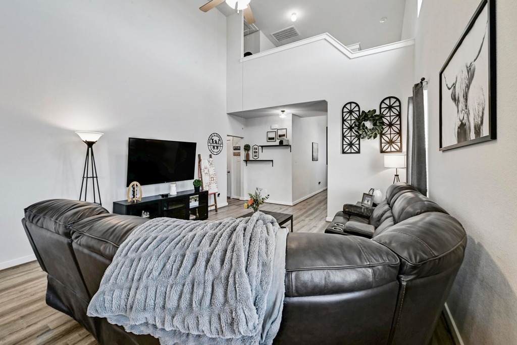 232 Gidran Trail Georgetown, TX 78626 - Photo 7 of 31