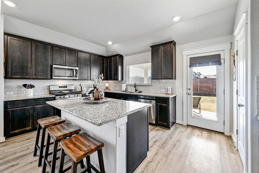 232 Gidran Trail Georgetown, TX 78626 - Photo 10 of 31