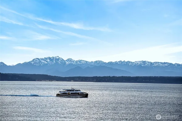 $2,150,000 | 1374 Alki Avenue Southwest, Unit 400, Seattle, WA 98116