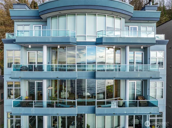 $2,150,000 | 1374 Alki Avenue Southwest, Unit 400, Seattle, WA 98116
