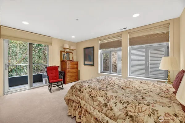 $2,150,000 | 1374 Alki Avenue Southwest, Unit 400, Seattle, WA 98116