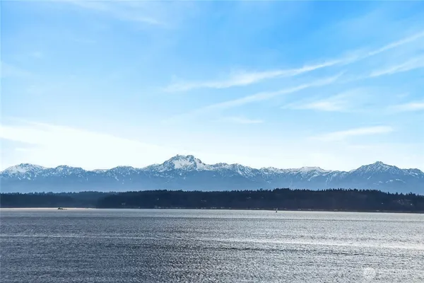 $2,150,000 | 1374 Alki Avenue Southwest, Unit 400, Seattle, WA 98116