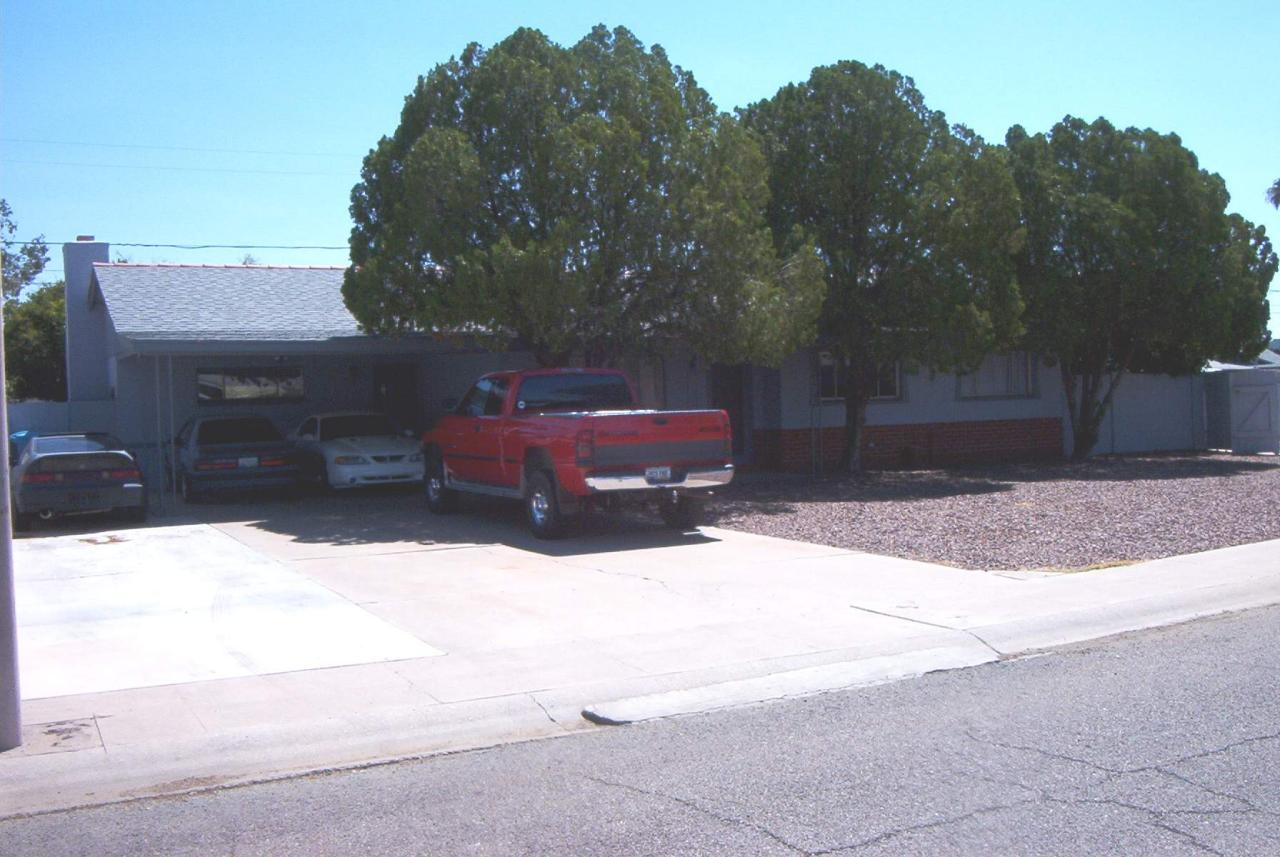 3201 West Bloomfield Road Phoenix, AZ 85029 - Photo 1 of 14 front view of home