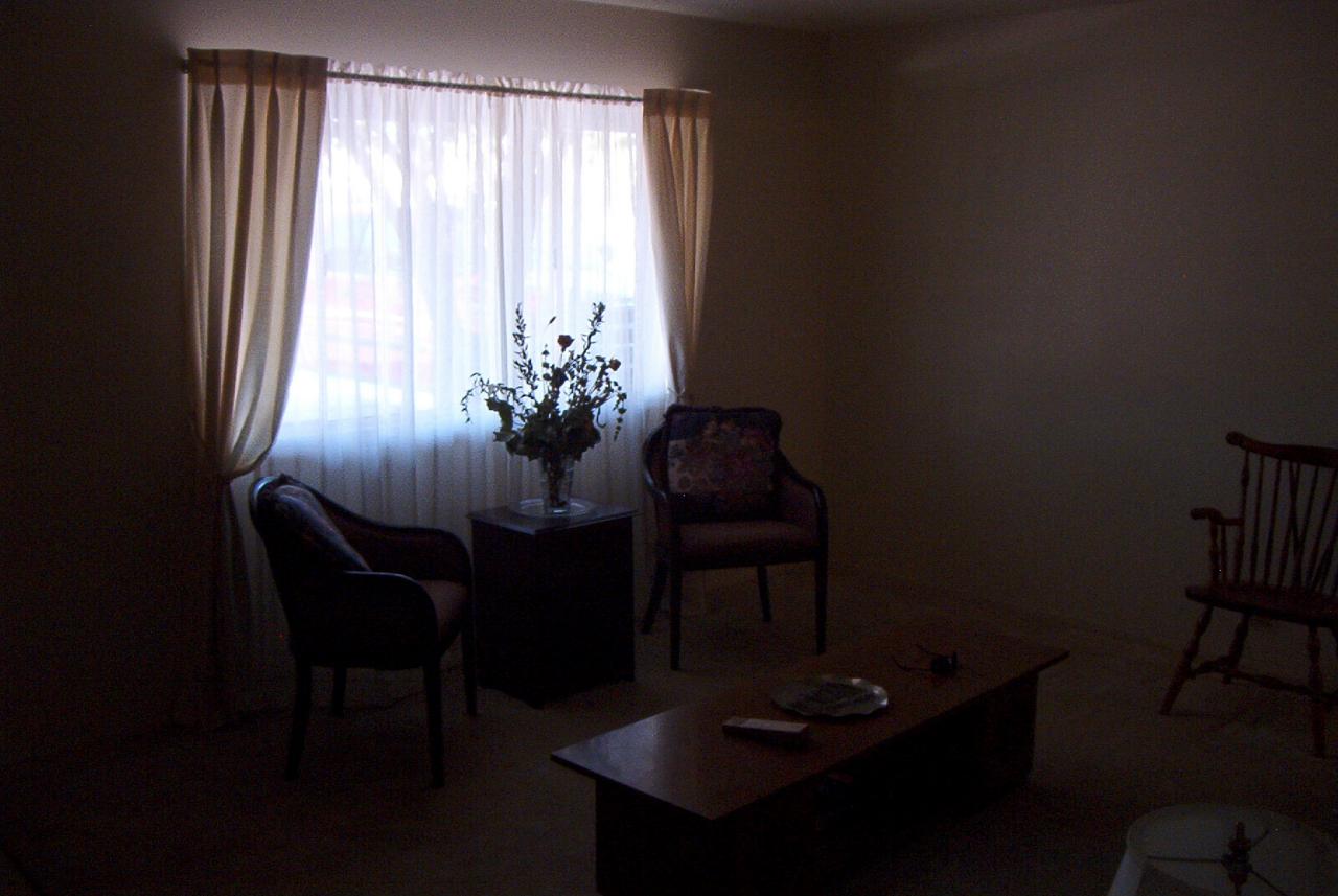 3201 West Bloomfield Road Phoenix, AZ 85029 - Photo 3 of 14 front room
