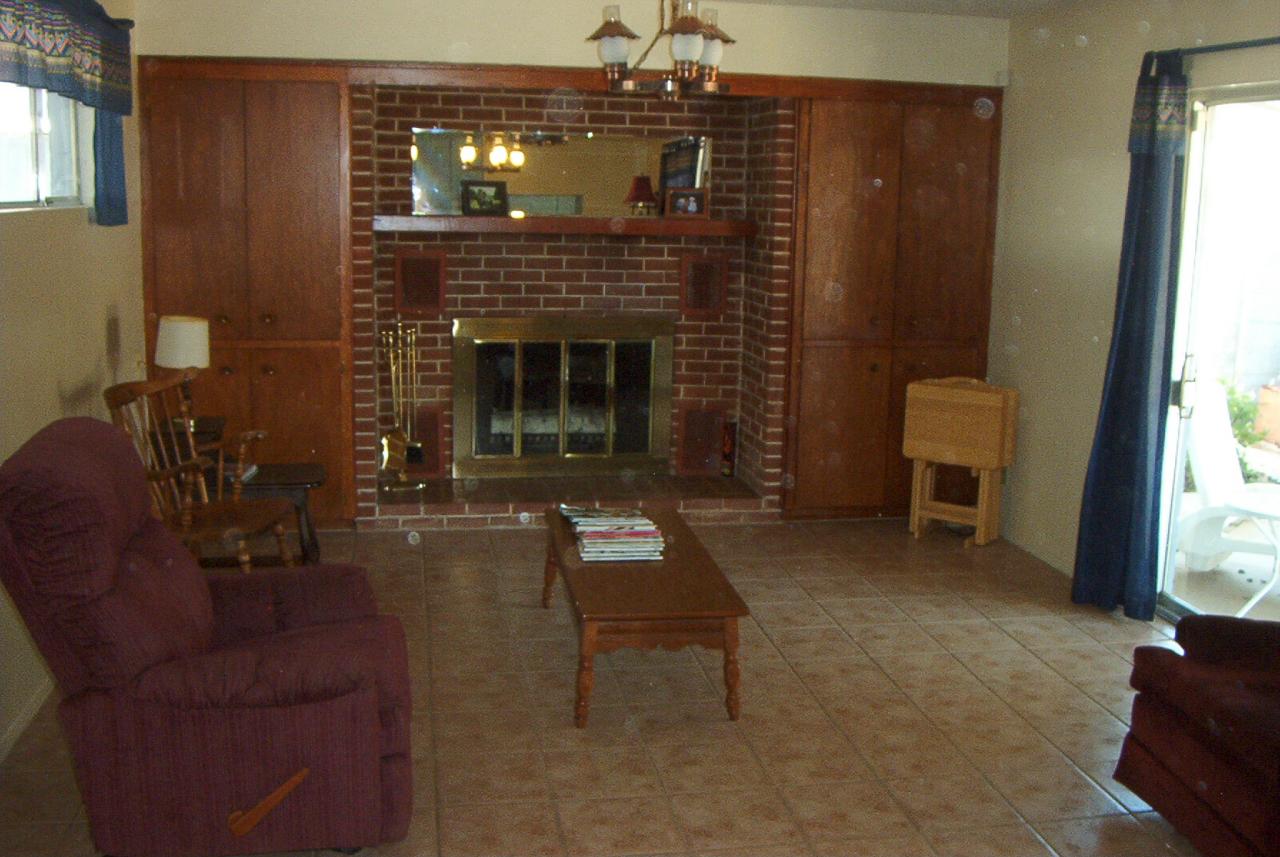 3201 West Bloomfield Road Phoenix, AZ 85029 - Photo 5 of 14 fireplace