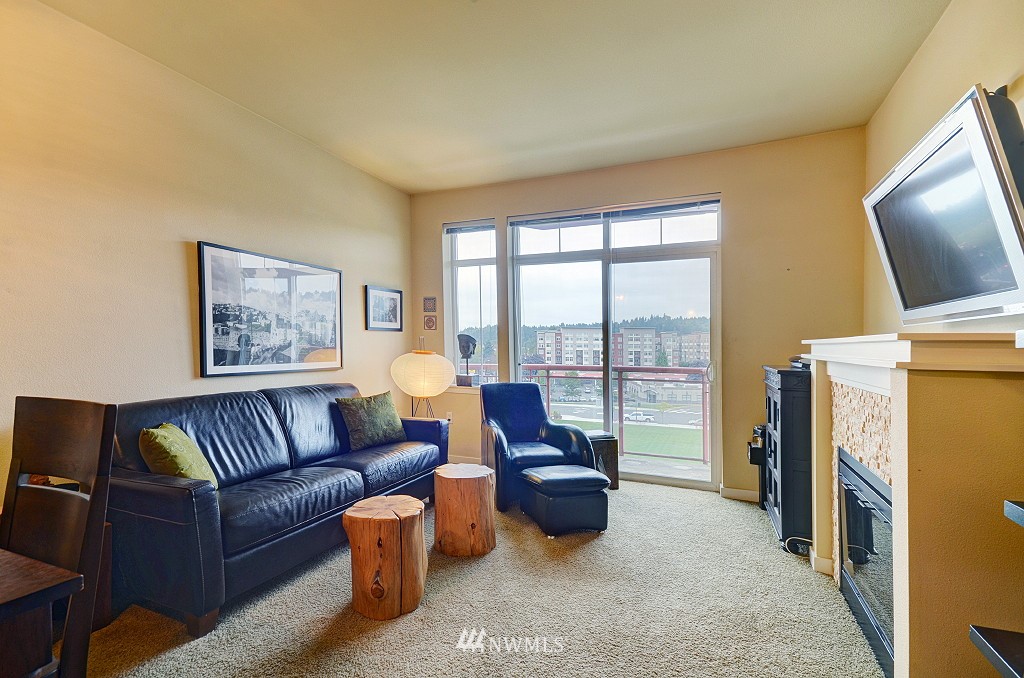 16141 Cleveland Street, Unit 511 Redmond, WA 98052 - Photo 6 of 22