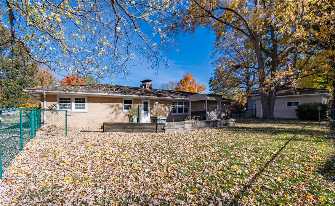 1487 West Glenn Drive Decatur, IL 62526 - Photo 17 of 20