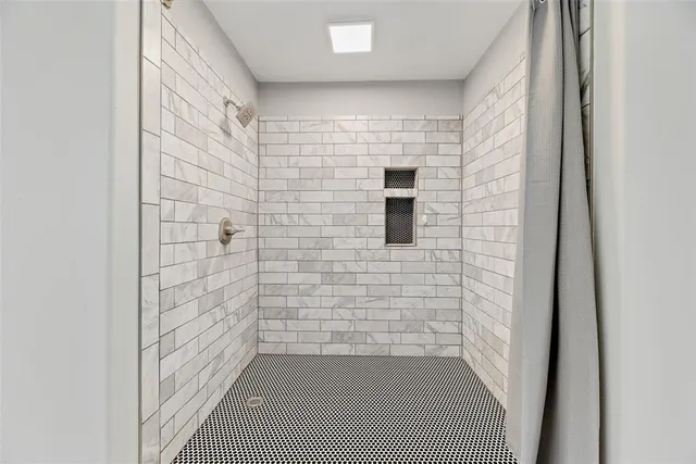 $460,000 | 740 Newport Road, Fort Worth, TX 76120