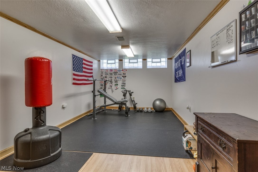 784 Bishop Road Cleveland, OH 44143 - Photo 15 of 22 Gallery Image 15