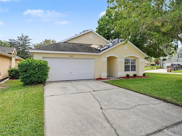 $374,900 | 16041 Bay Vista Drive, Clermont, FL 34714