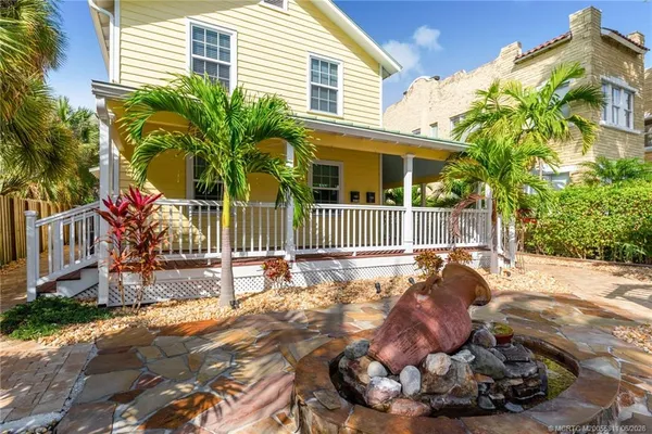 $2,850 | 404 Southwest Camden Avenue, Stuart, FL 34994