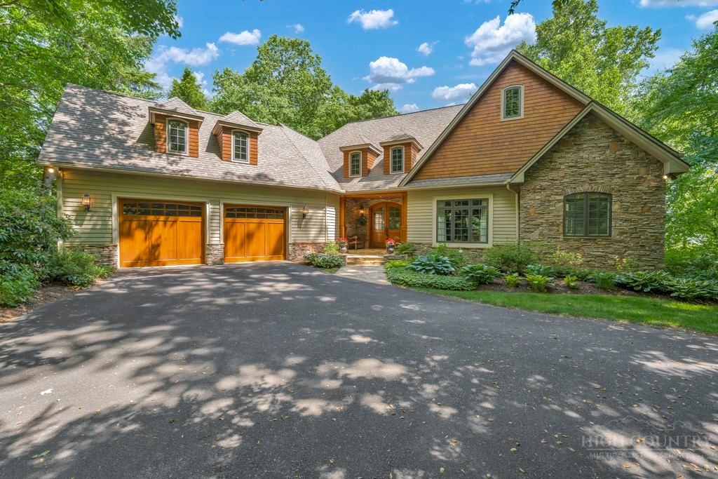 847 Old Orchard Road Lenoir, NC 28645 - Photo 2 of 34