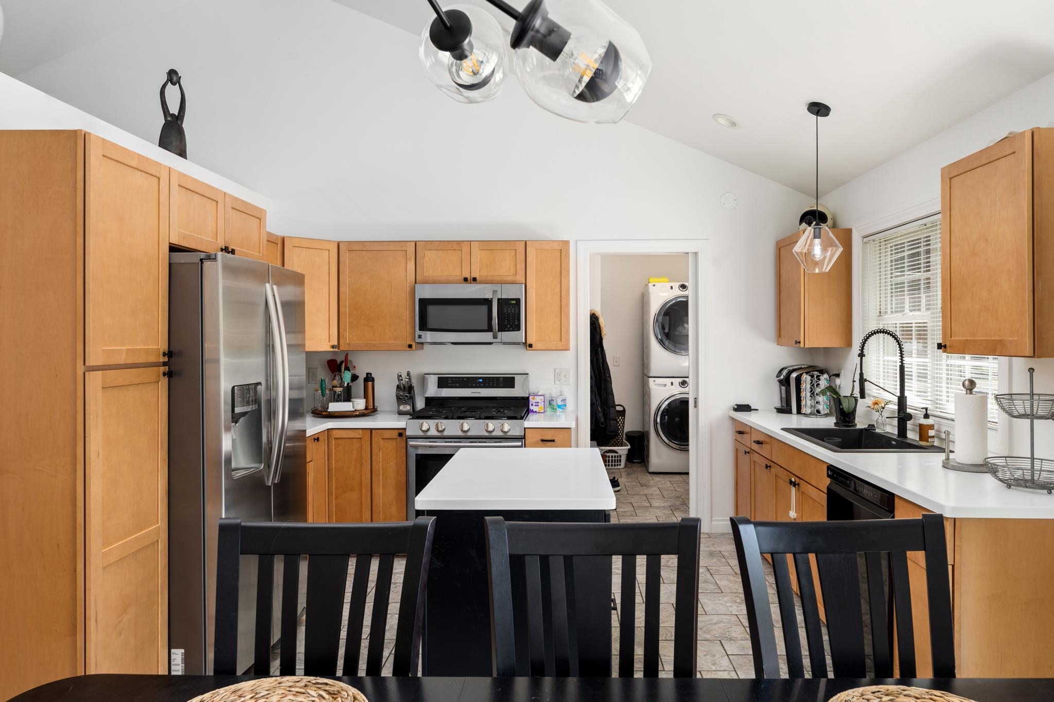 5189 Goodrick Road Traverse City, MI 49684 - Photo 12 of 60 1911628-11.JPG