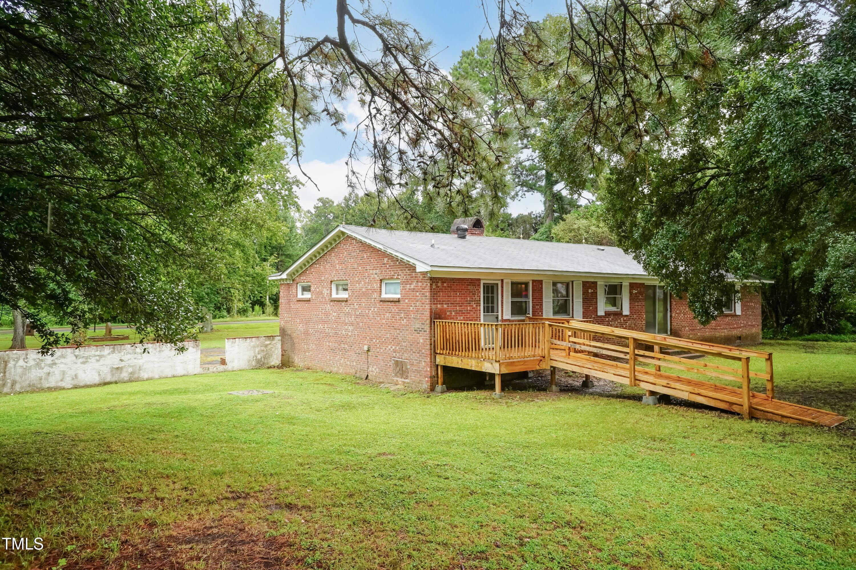 7828 Smith Road Apex, NC 27539 - Photo 19 of 21 Back 02 (8)