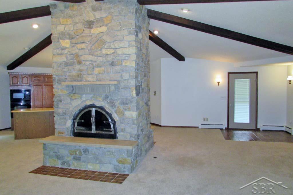 14668 West Gary Road Chesaning, MI 48616 - Photo 19 of 37 50052846-18.JPG