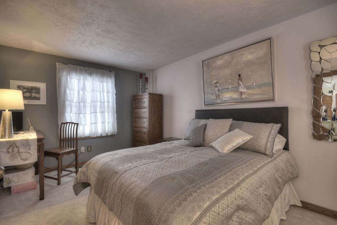 10595 Thiel Road Traverse City, MI 49685 - Photo 18 of 31 1856988-17.JPG