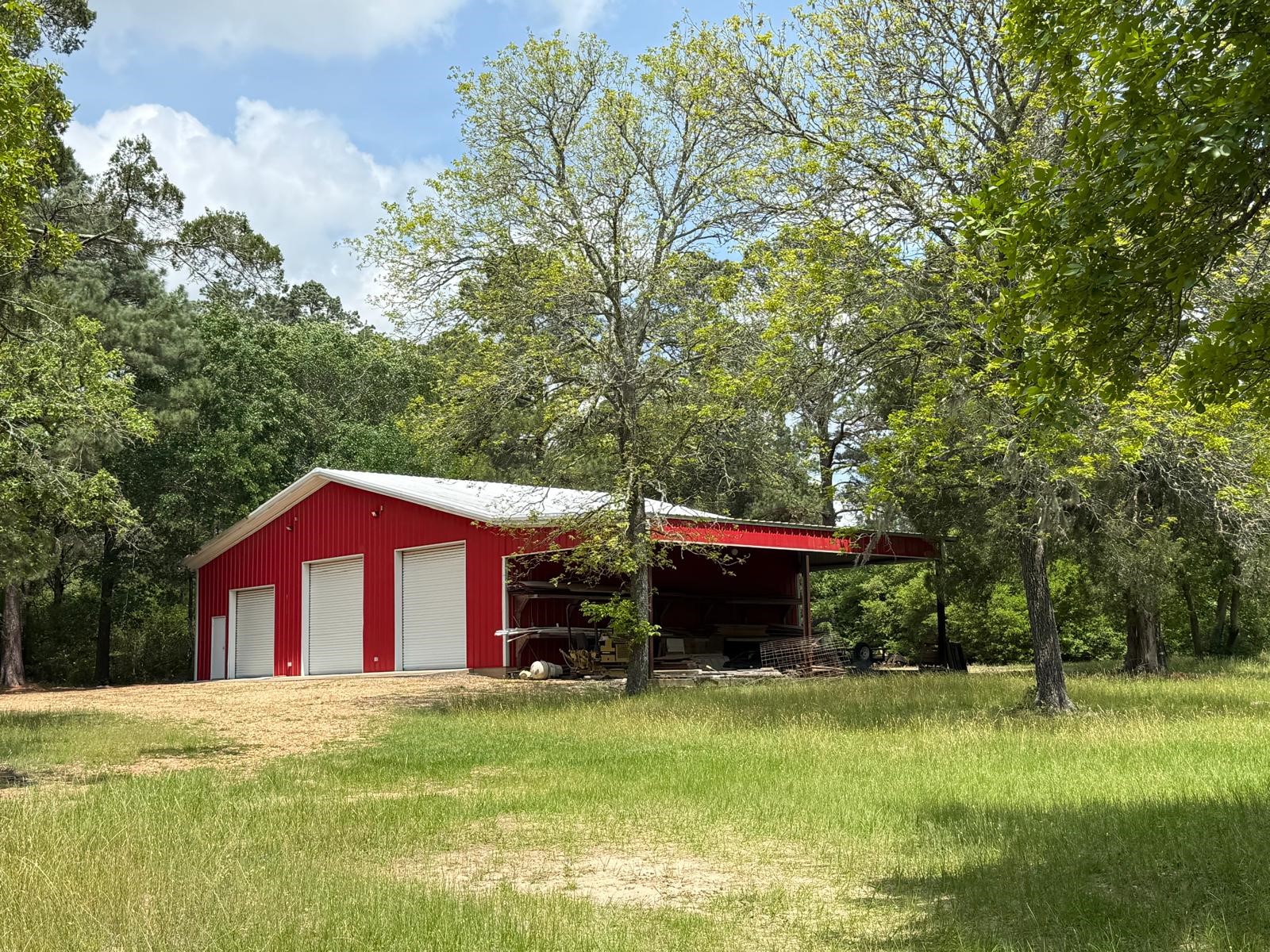 1539 Weishuhn Road New Ulm, TX 78950 - Photo 3 of 41 Barn
