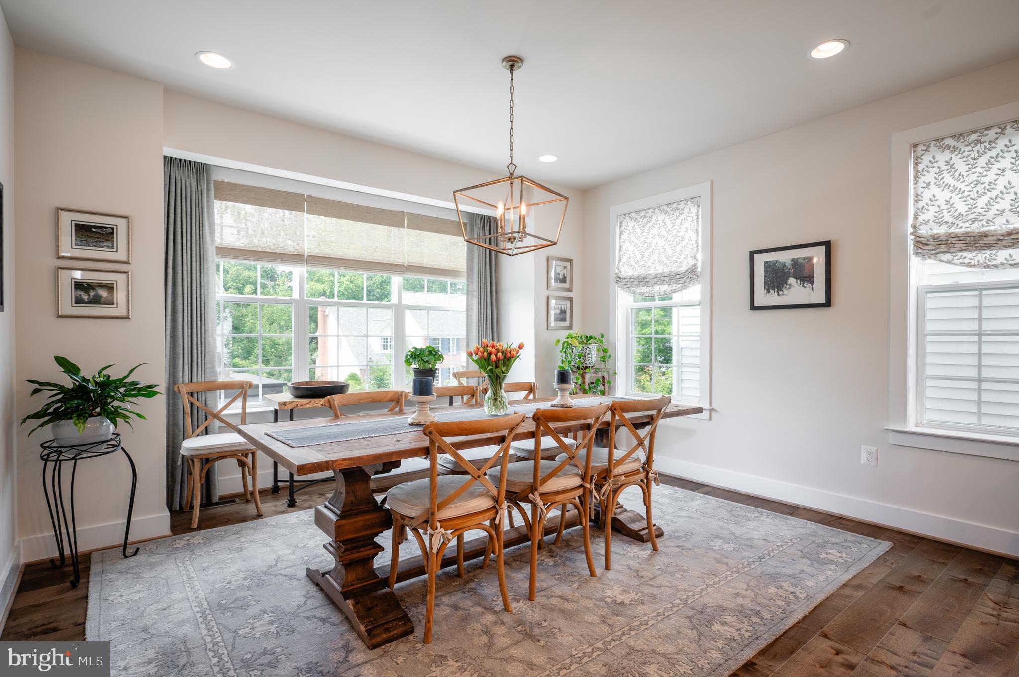 6233 McConnell Lane Springfield, VA 22152 - Photo 19 of 58 a view of a dining room with furniture window and outside view