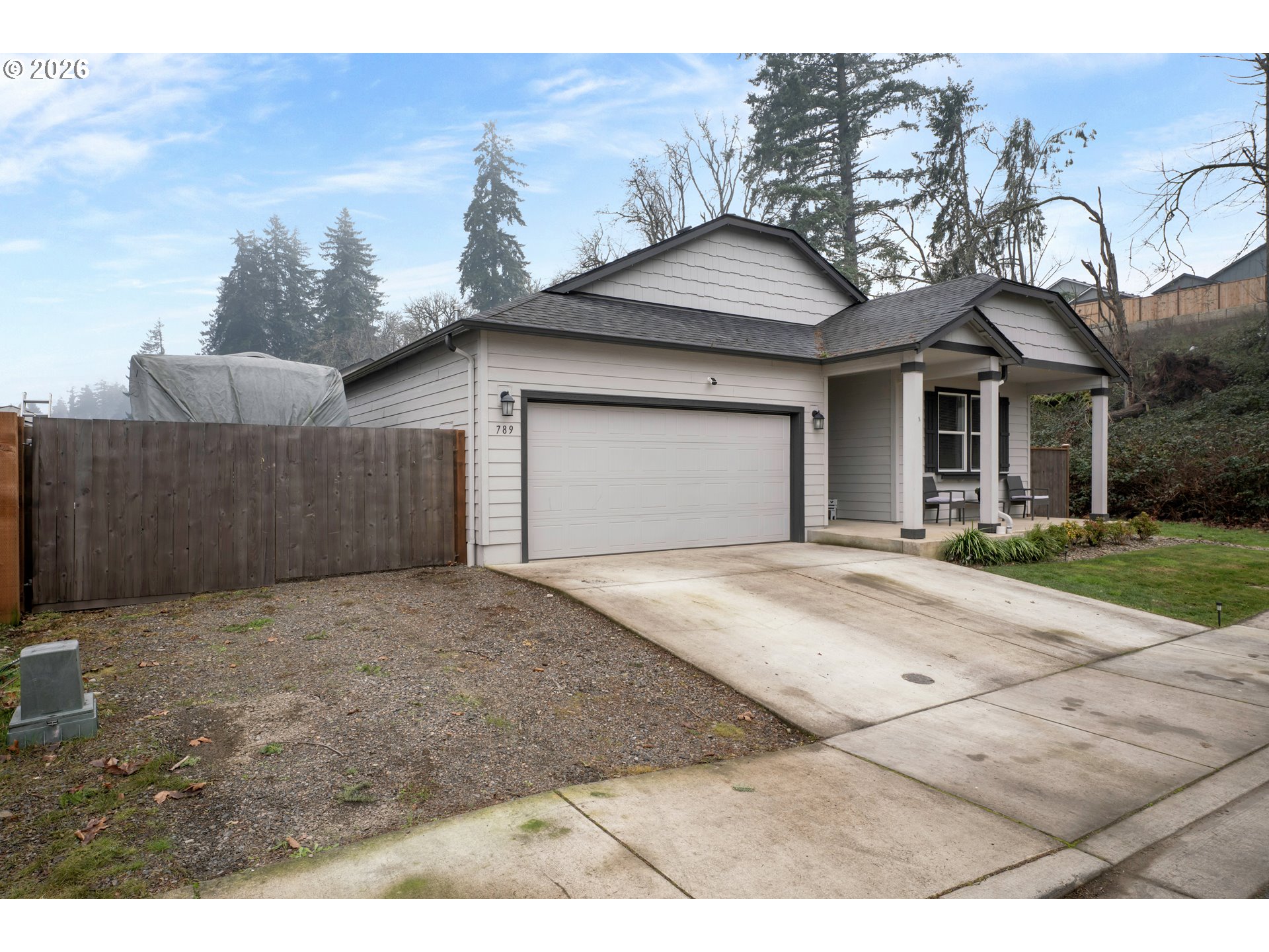 789 South 52nd Place Springfield, OR 97478 - Photo 2 of 46