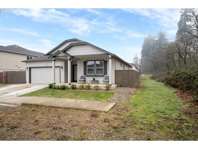 $509,900 | 789 South 52nd Place, Springfield, OR 97478