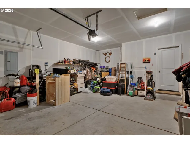 $509,900 | 789 South 52nd Place, Springfield, OR 97478