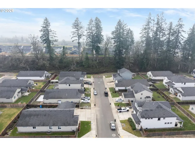 $509,900 | 789 South 52nd Place, Springfield, OR 97478