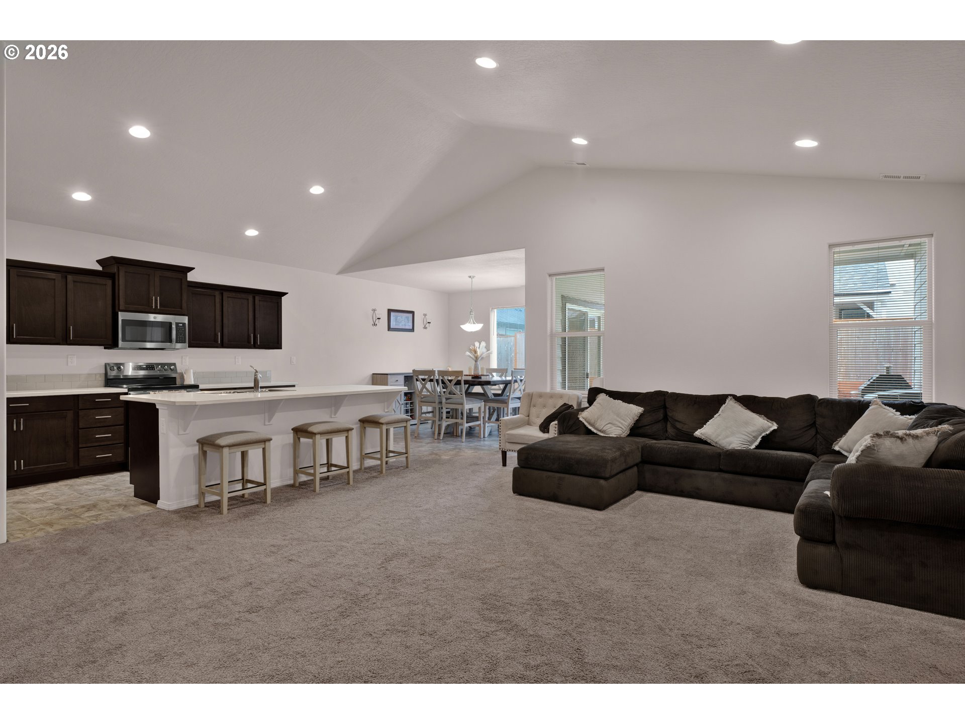 789 South 52nd Place Springfield, OR 97478 - Photo 7 of 46