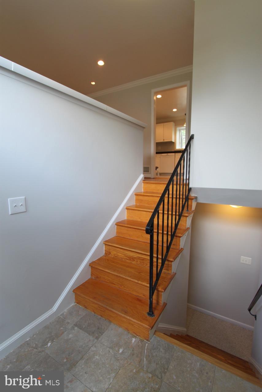1009 Collingwood Road Alexandria, VA 22308 - Photo 3 of 30 Interior (General)