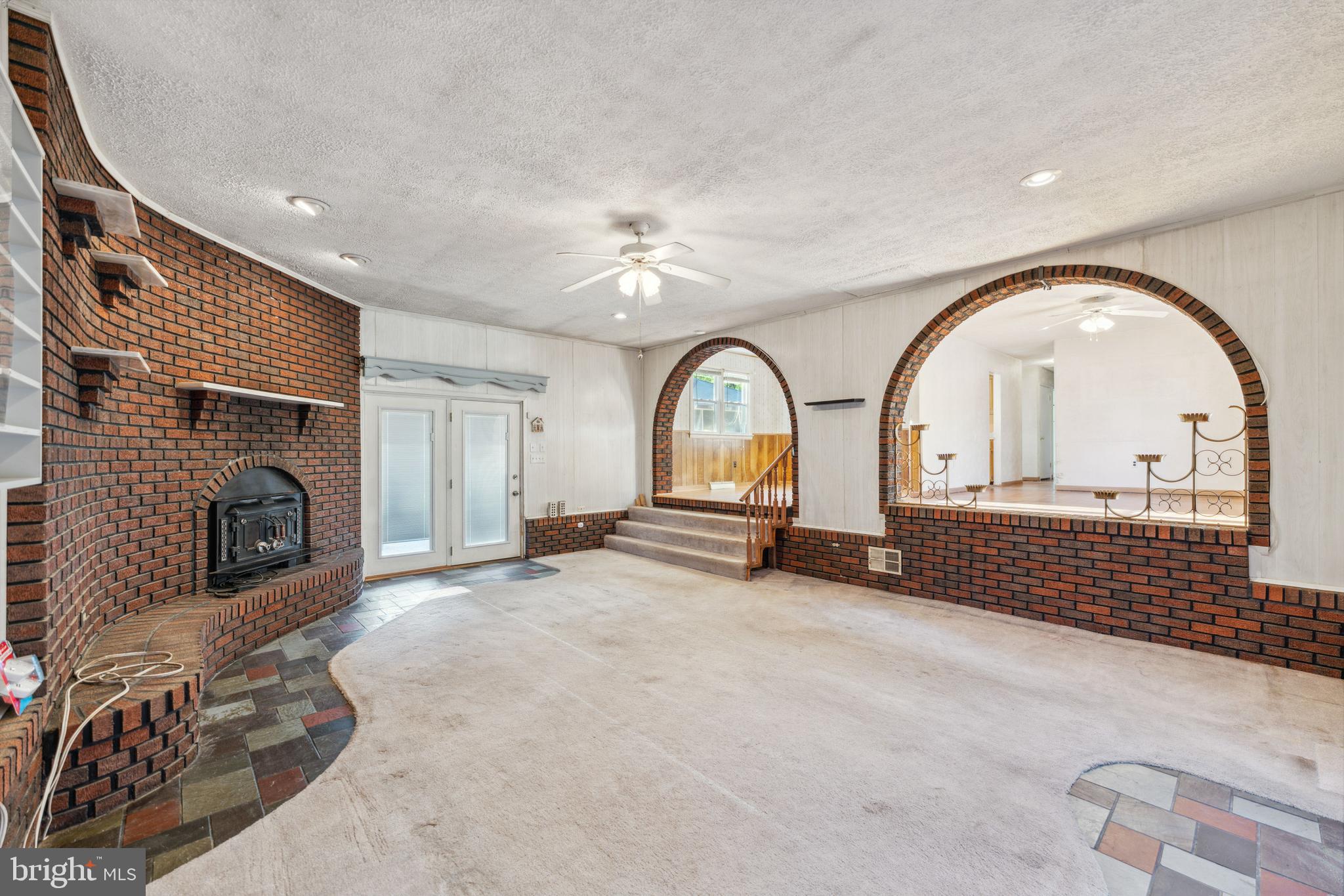 9003 Spring Acres Road Clinton, MD 20735 - Photo 7 of 25 Gallery Image 7
