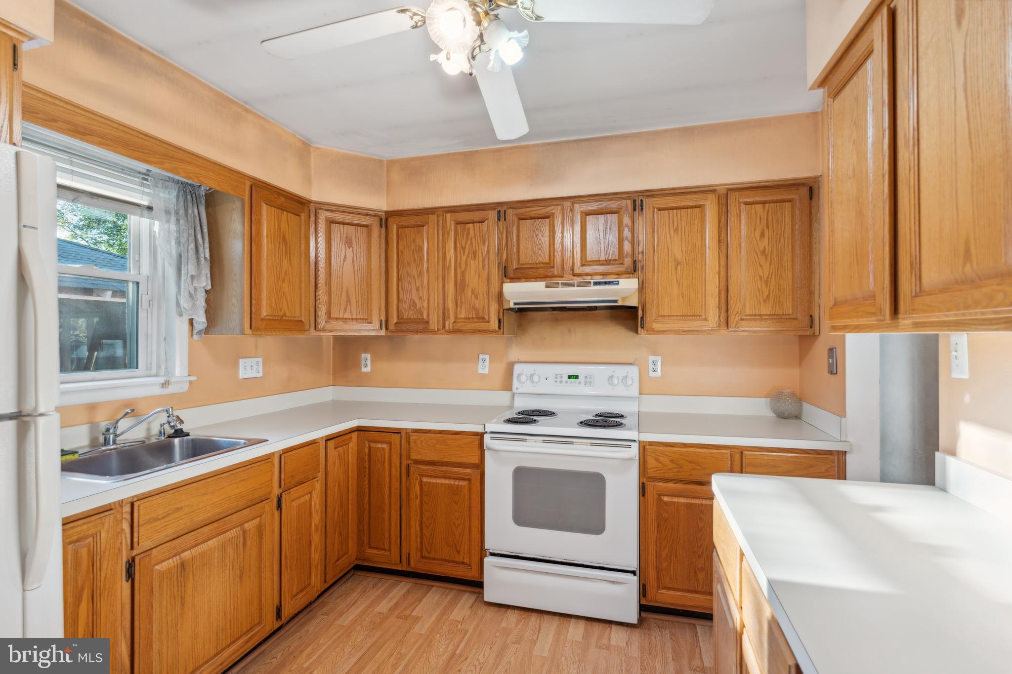 9003 Spring Acres Road Clinton, MD 20735 - Photo 9 of 25 Gallery Image 9