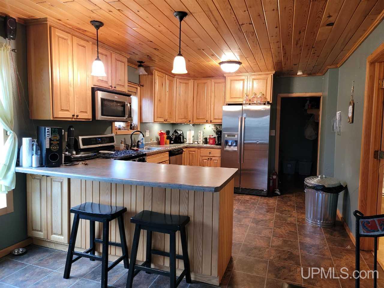 10987 West Co Road Manistique, MI 49854 - Photo 3 of 23