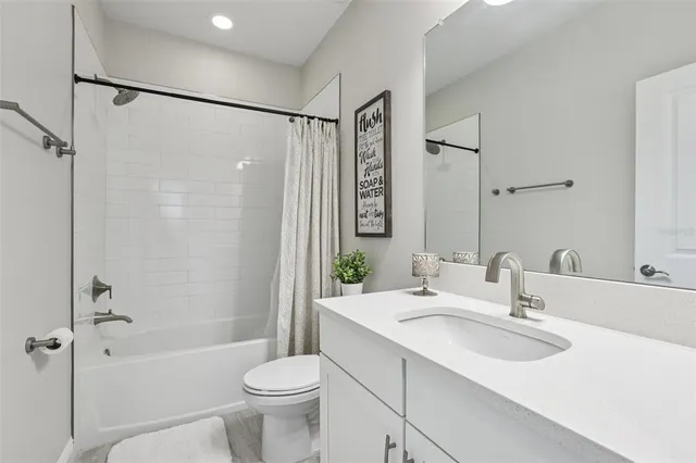 $825,000 | 11263 Rustic Timber Loop, San Antonio, FL 33576