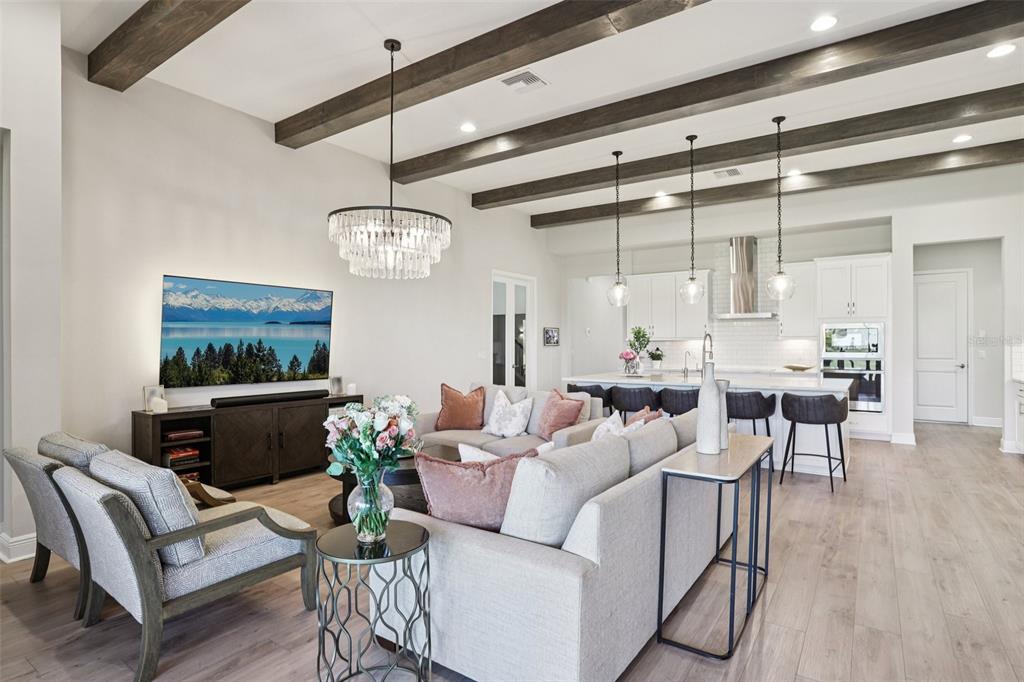 11263 Rustic Timber Loop San Antonio, FL 33576 - Photo 9 of 93