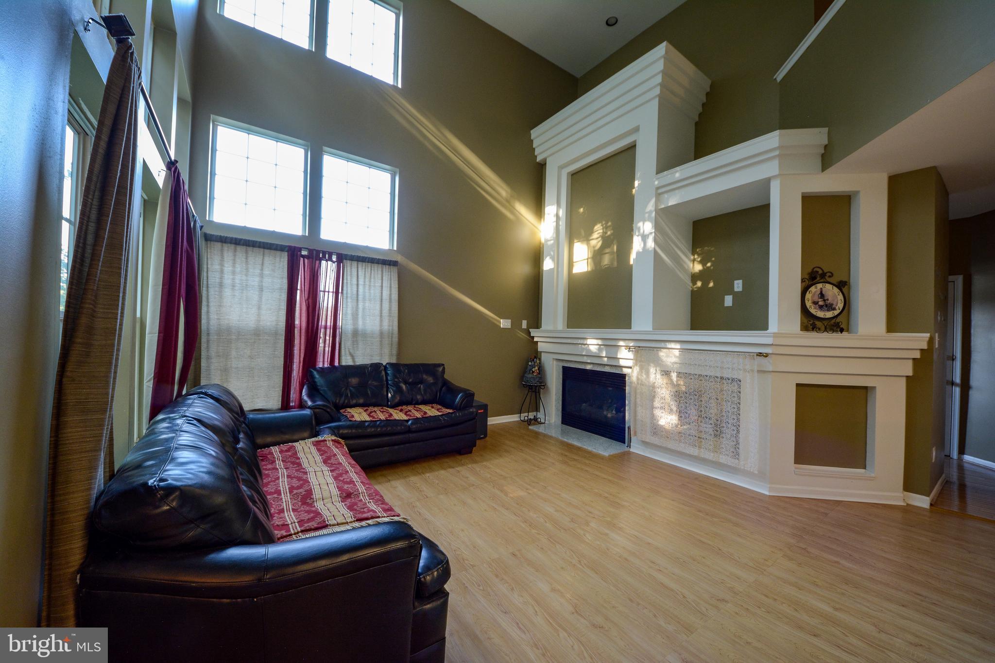 4 Raintree Court Sicklerville, NJ 08081 - Photo 16 of 40 Great/Family Room