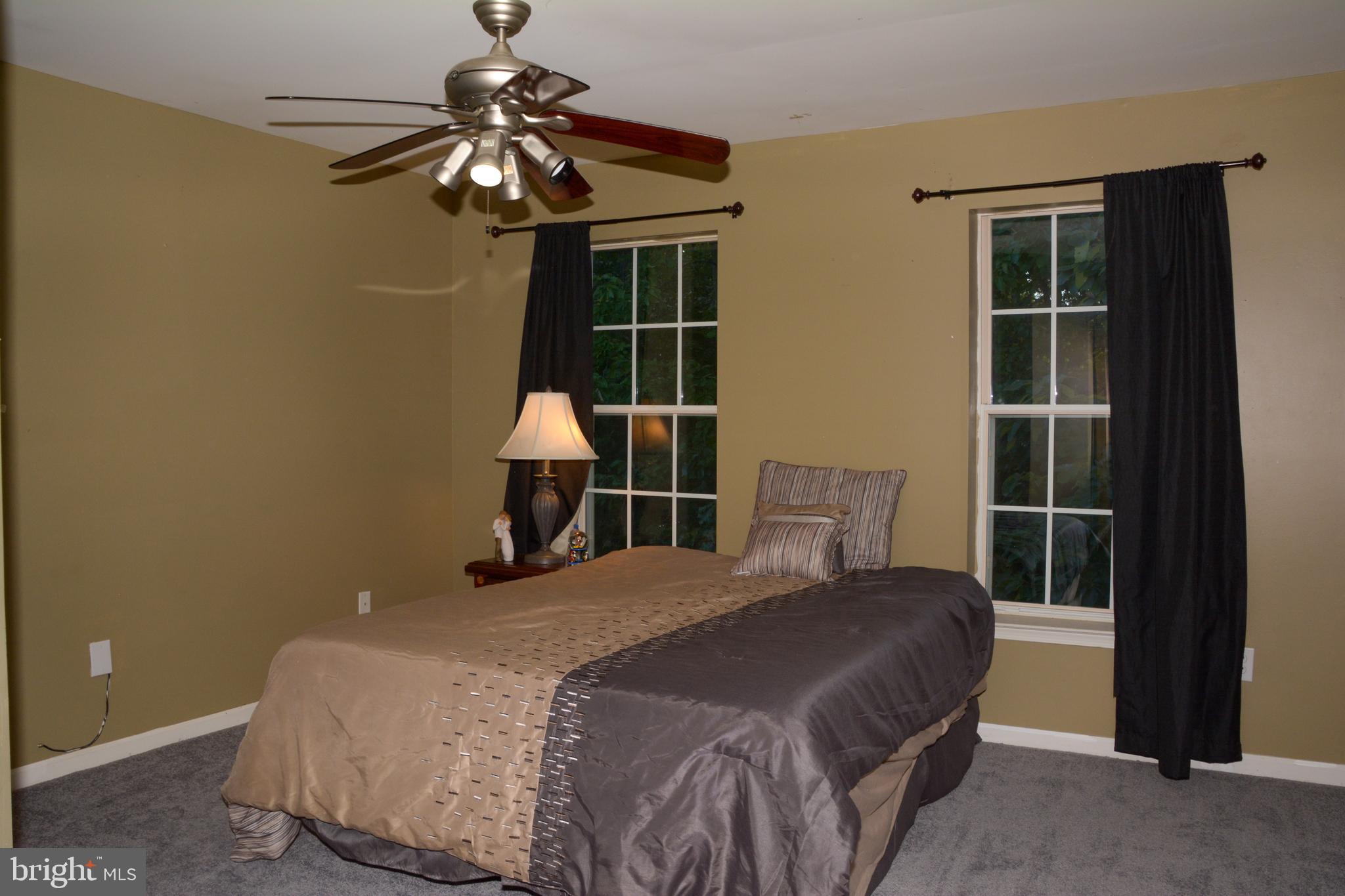 4 Raintree Court Sicklerville, NJ 08081 - Photo 31 of 40
