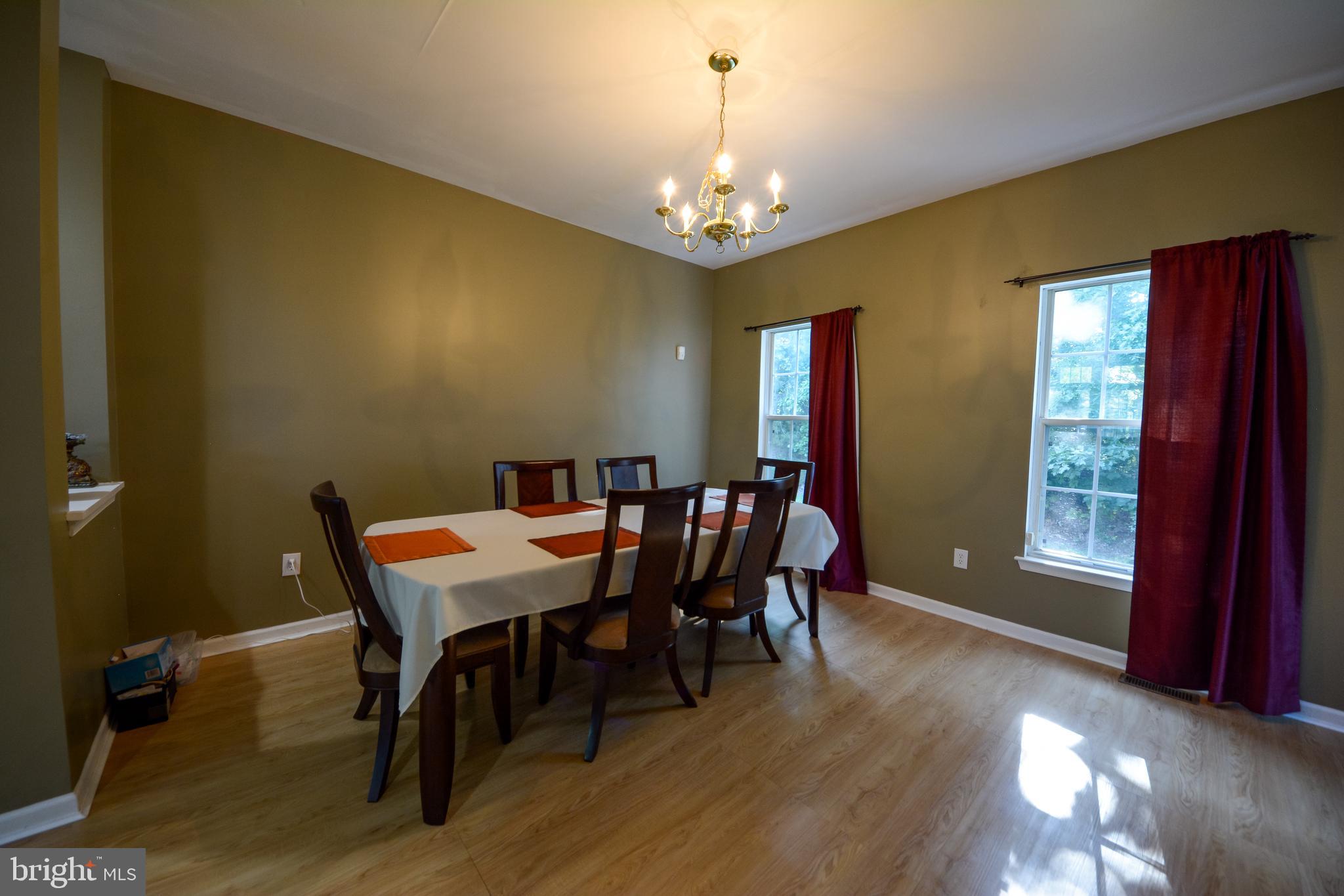 4 Raintree Court Sicklerville, NJ 08081 - Photo 9 of 40