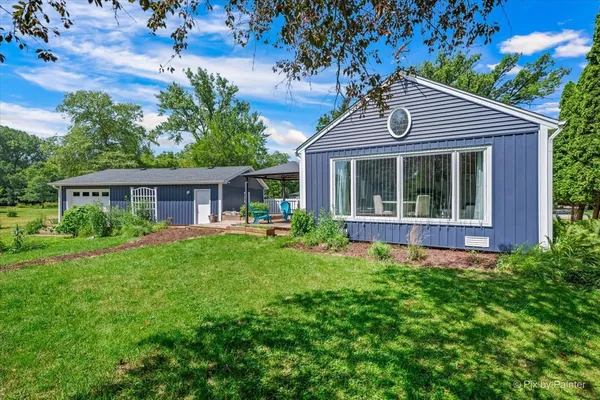 $479,900 | 209 Eastwood Court, Barrington, IL 60010