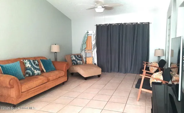 $2,500 | 114 Fontaine Street, Melbourne Beach, FL 32951