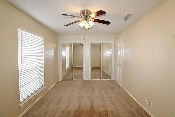 $2,095 | 101 Auburn Street, Waxahachie, TX 75165