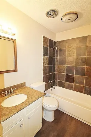 $2,095 | 101 Auburn Street, Waxahachie, TX 75165