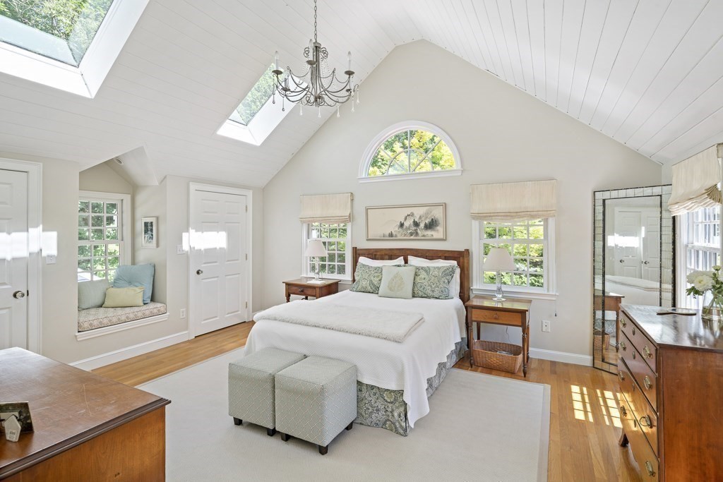 24 Stowell Road Winchester, MA 01890 - Photo 19 of 34