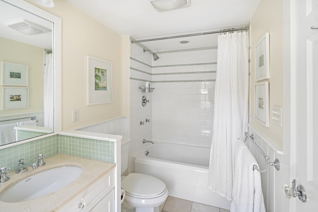 24 Stowell Road Winchester, MA 01890 - Photo 21 of 34